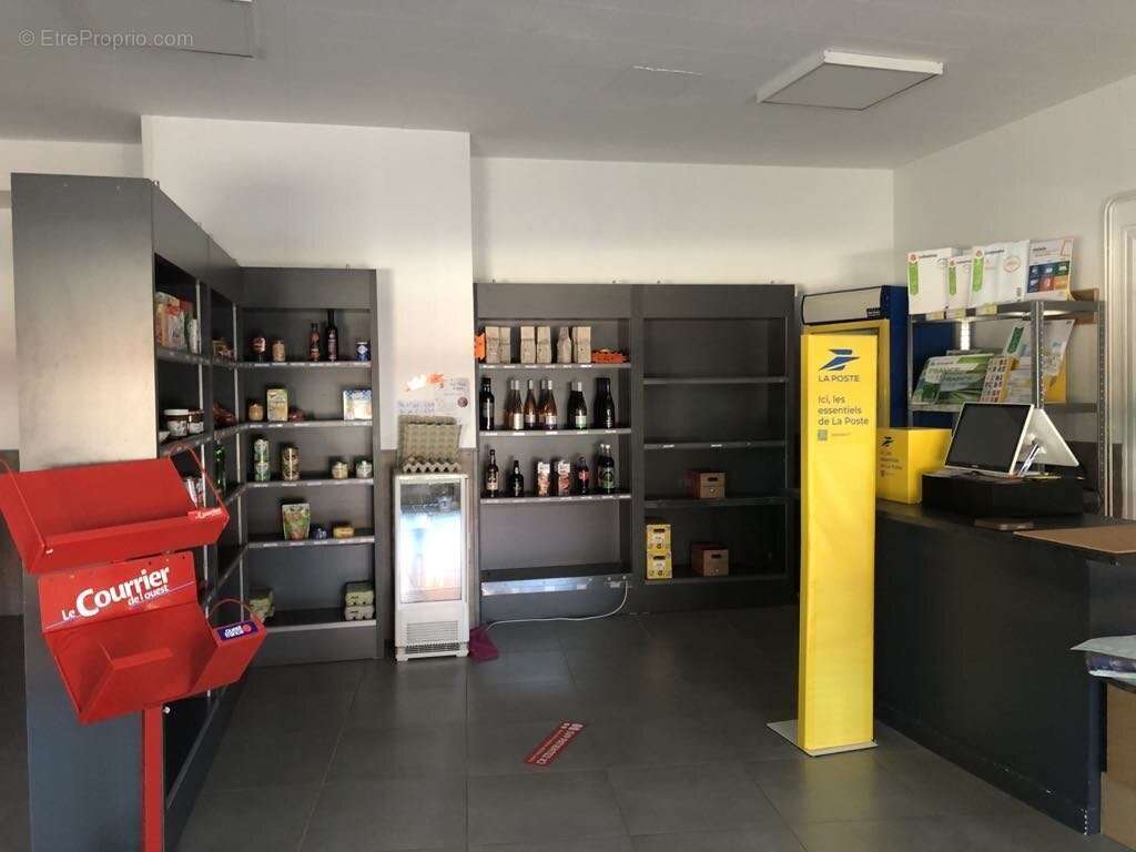 Maison à LA SALLE-DE-VIHIERS