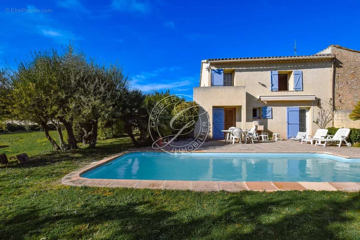 Maison à LORGUES