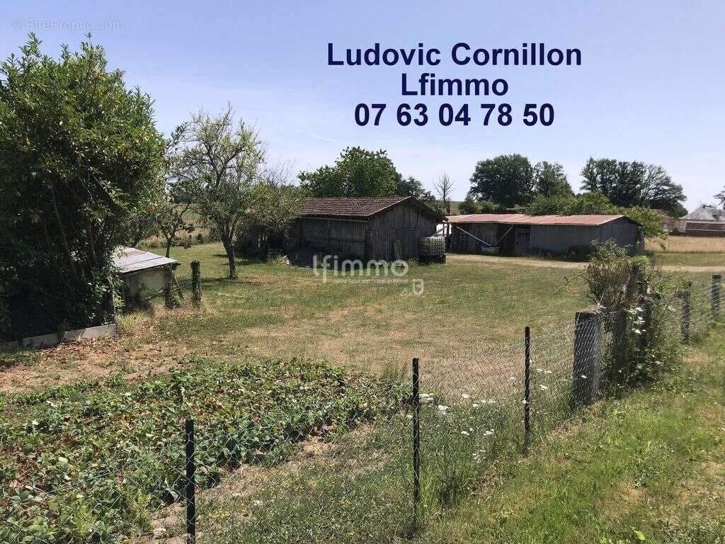 Maison à CHATEAU-CHERVIX