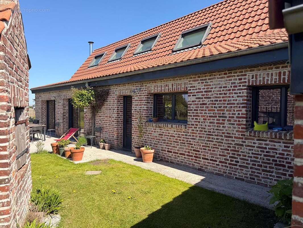 Maison à CAPPELLE-EN-PEVELE