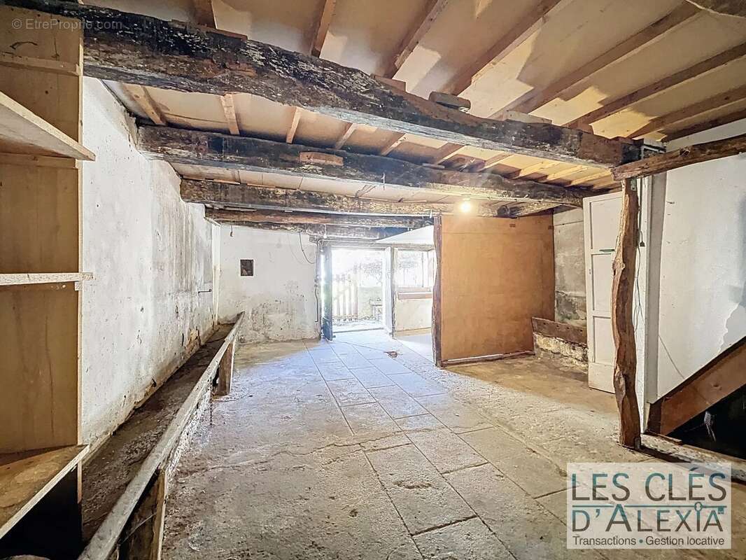 Appartement à JOUDES