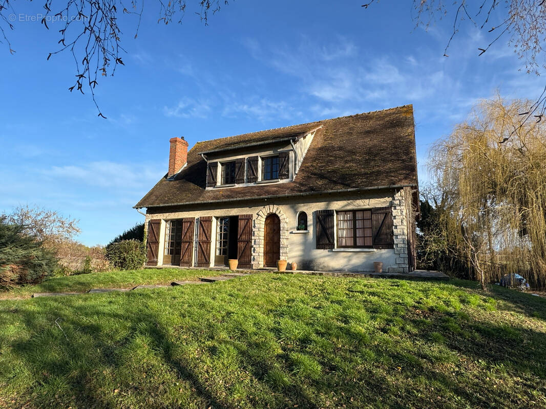 Maison à CHECY