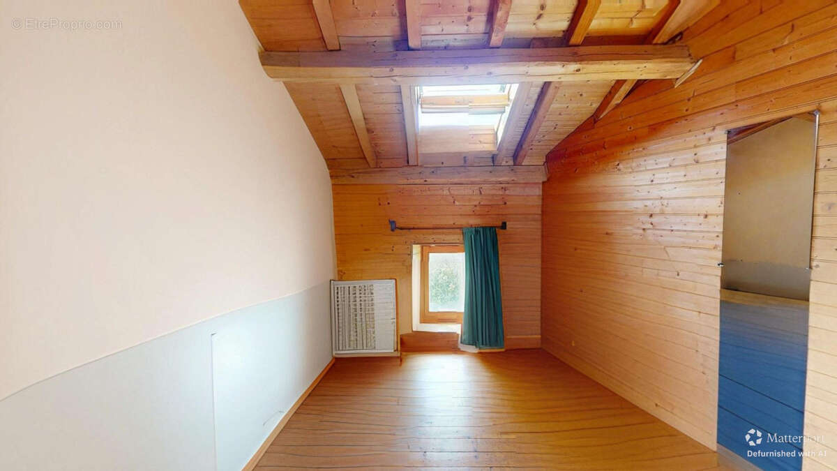 Maison à BAS-EN-BASSET