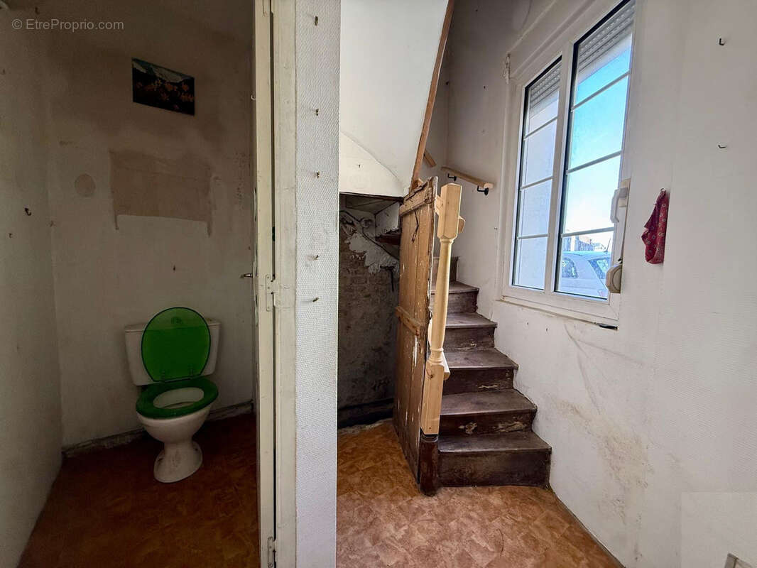 Amiens - quartier saint acheul - maison - 2 chambres - 1 bureau - garage - cour - dependance - photo 8