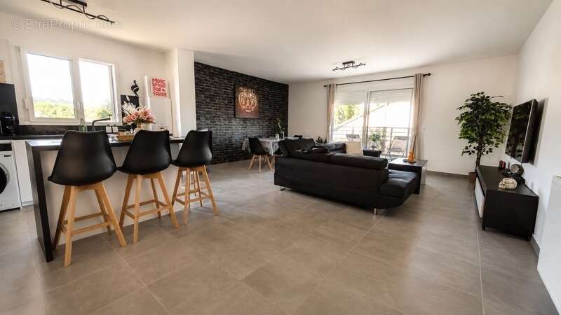 Appartement à LES ABRETS
