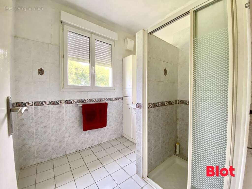 Maison 177 m² à Montauban-De-Bretagne  - photo 8