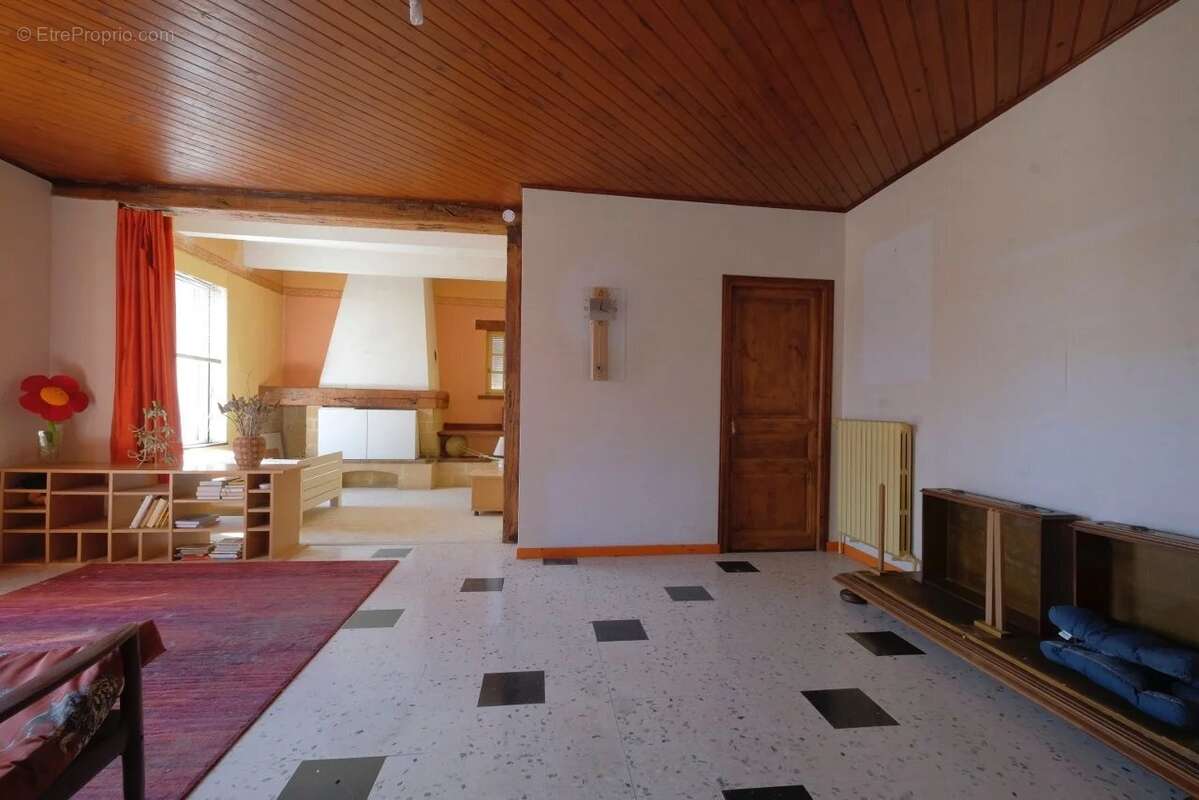 Appartement à SAINT-ANDRE-DE-SANGONIS
