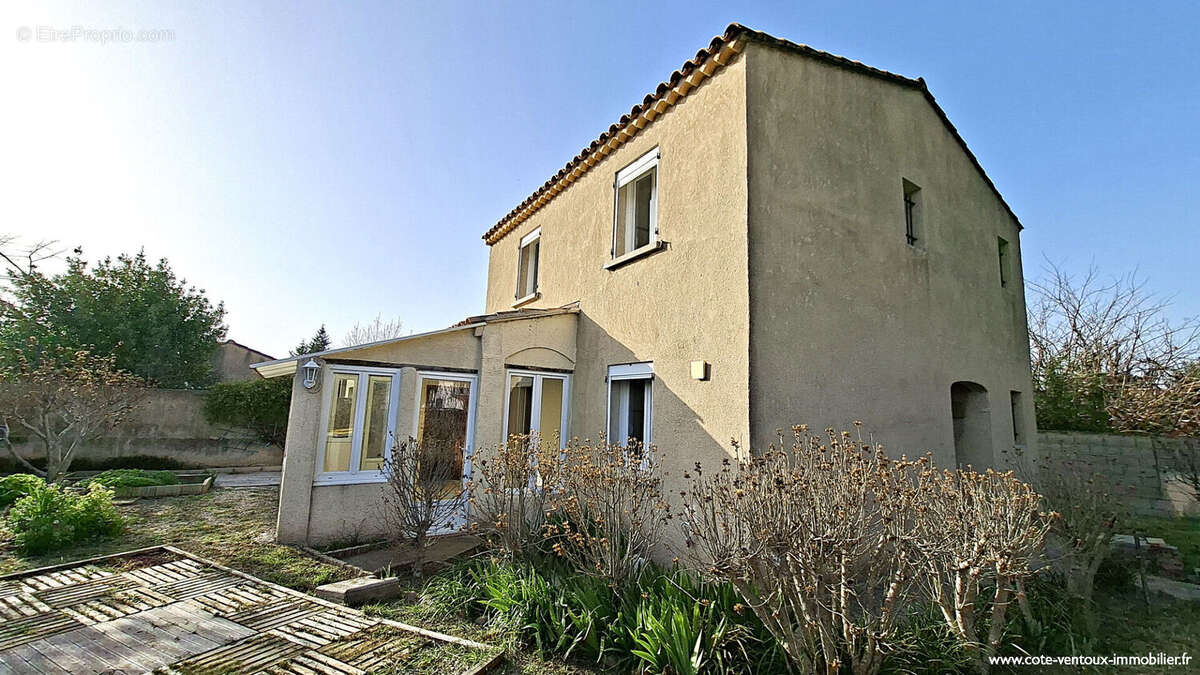 Maison à ROCHEFORT-DU-GARD