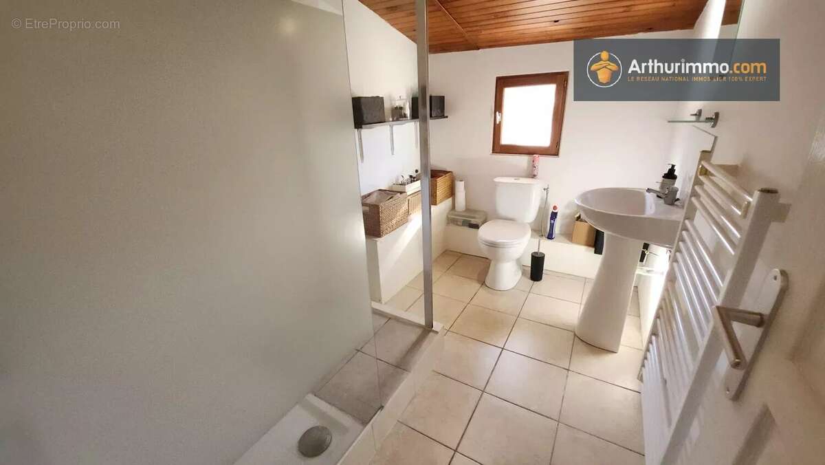 Maison à SAINTE-COLOMBE-SUR-L&#039;HERS