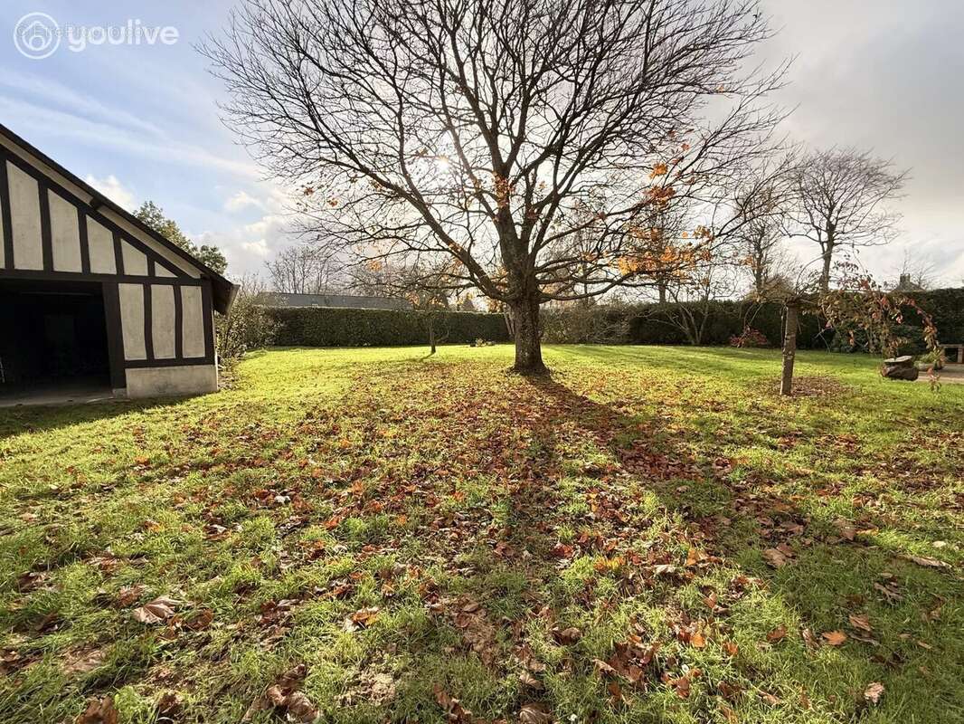 Maison à SAINT-RIQUIER-ES-PLAINS