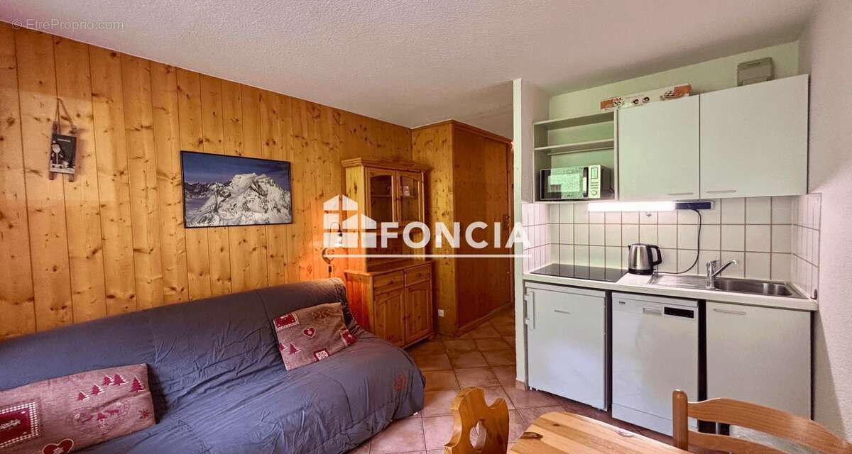 Appartement à LES ALLUES