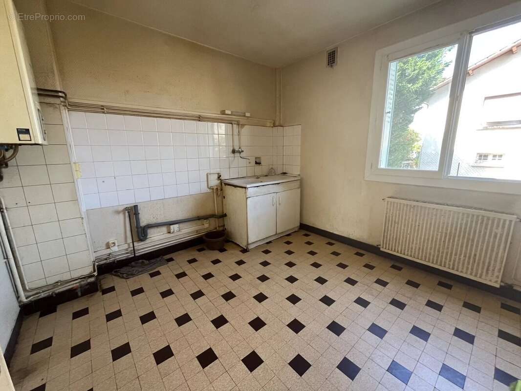 Valence - appartement t3 avec balcon et cave - photo 7