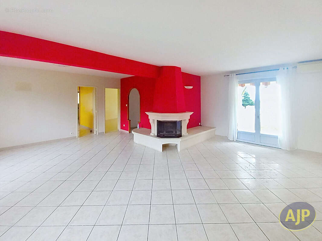 Maison à ORDONNAC