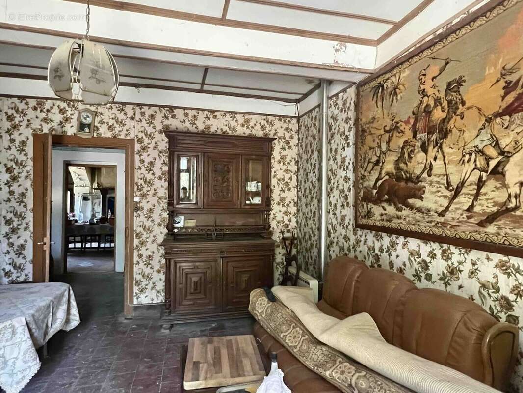 Maison à LAUJUZAN