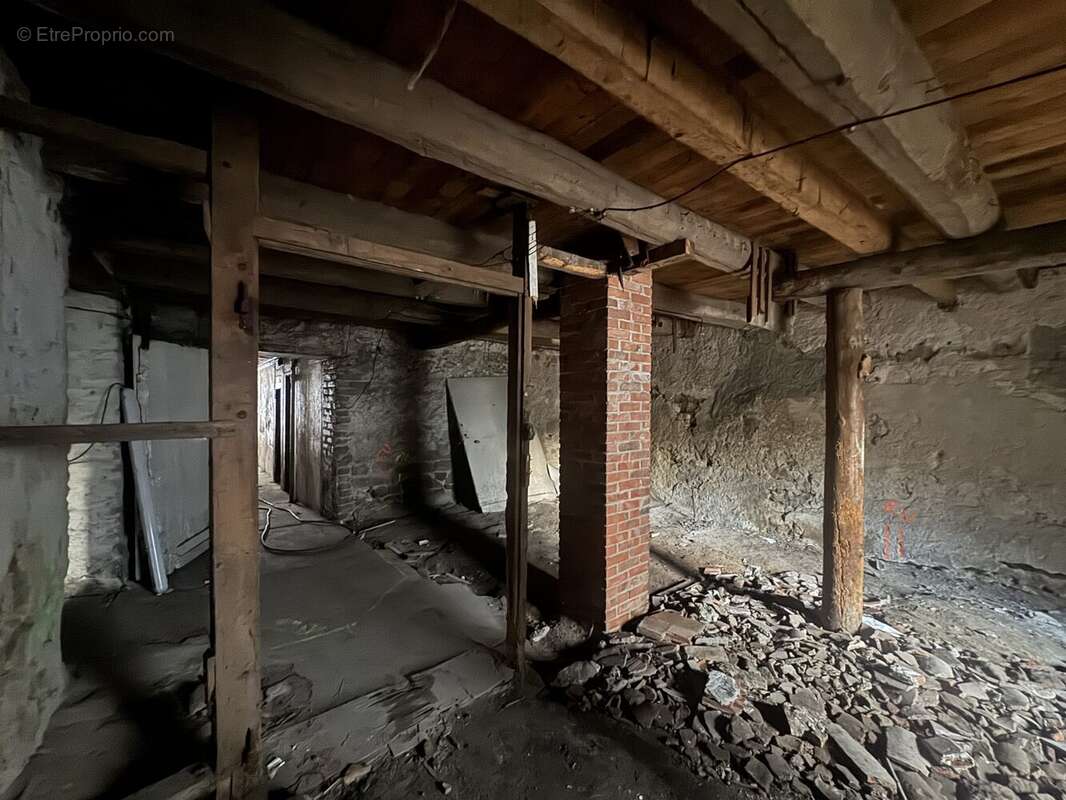 Maison à MONTBRISON