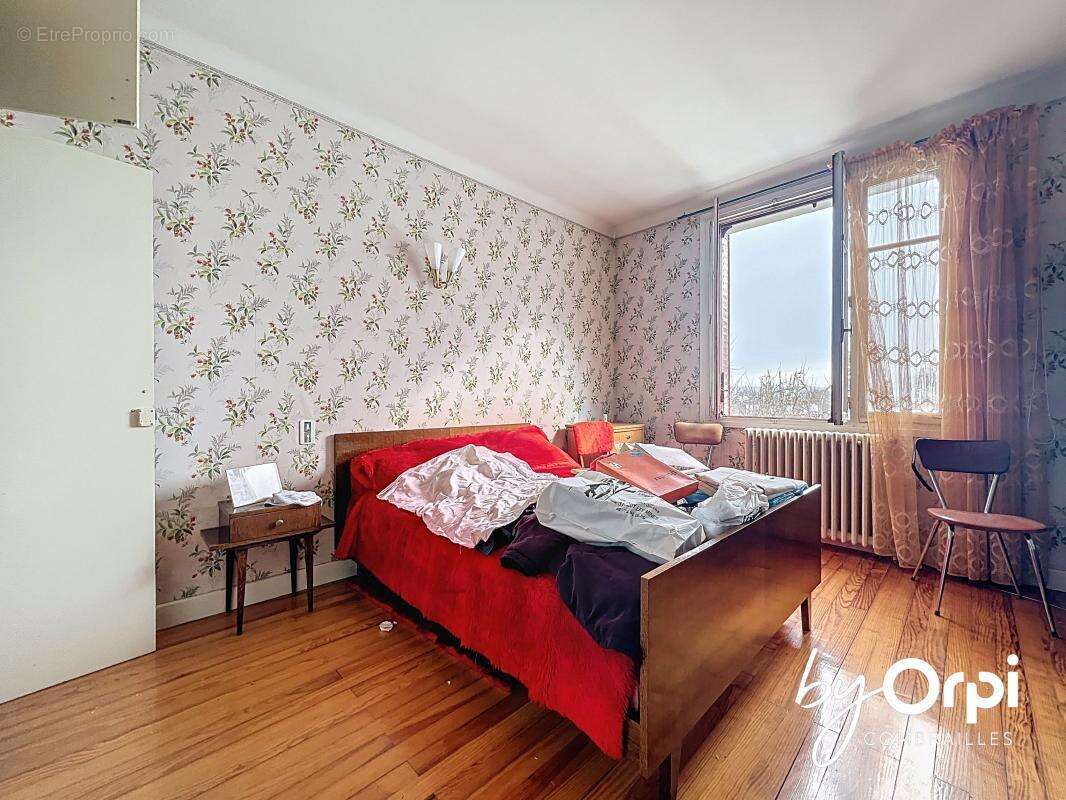 Maison à GOUTTIERES