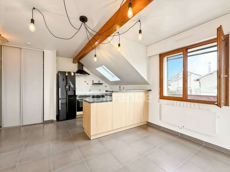 Appartement à GRILLY