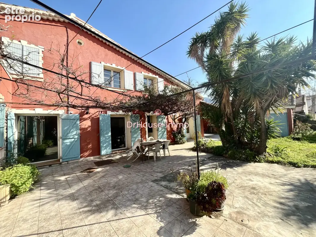 Maison 7 pièces 195 m² à vendre à Toulon (83200) - photo 4
