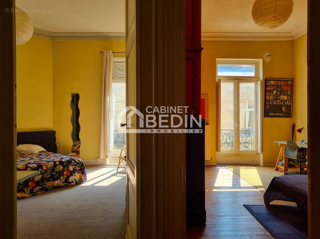 Appartement à BORDEAUX
