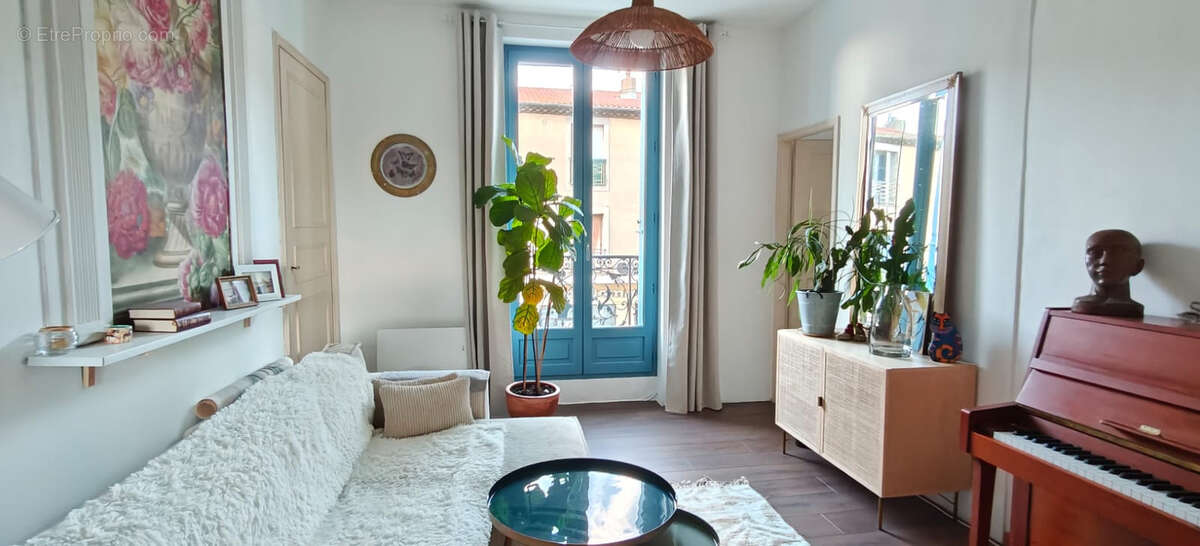Appartement à BEZIERS