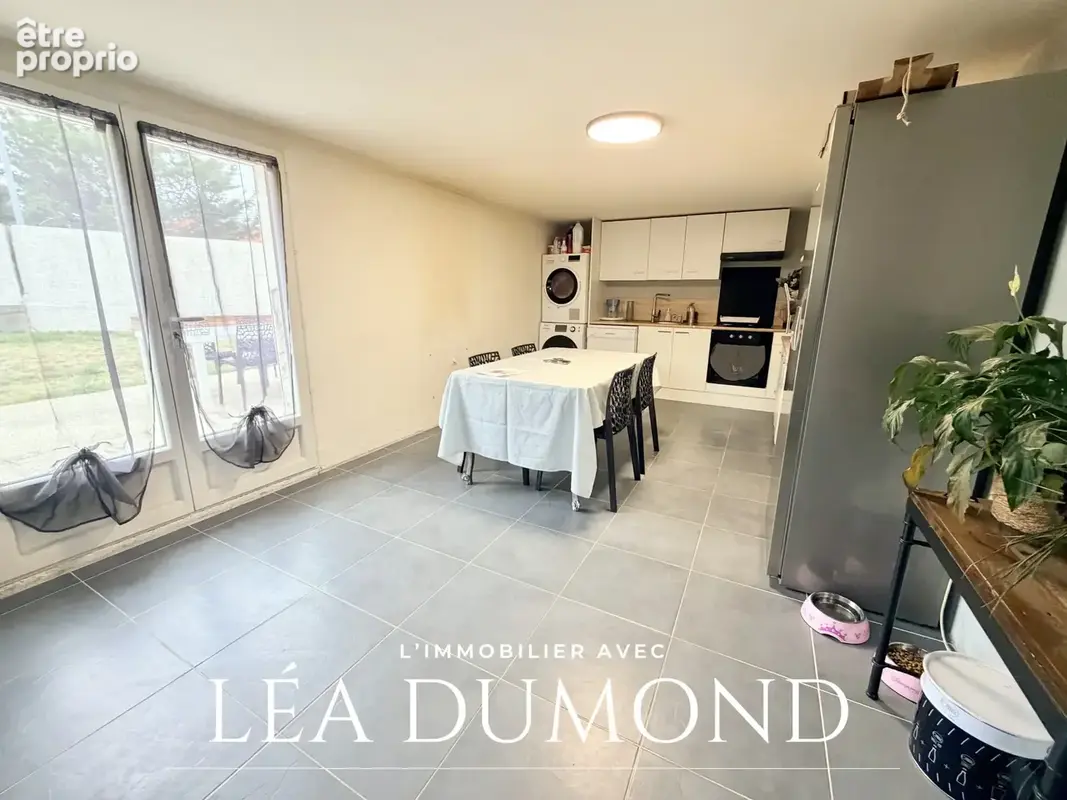 Maison spacieuse avec piscine - photo 4