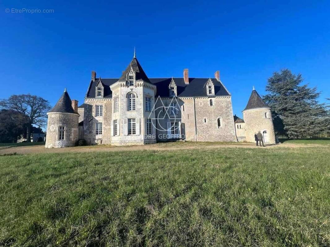Maison à CHATEAU-LA-VALLIERE