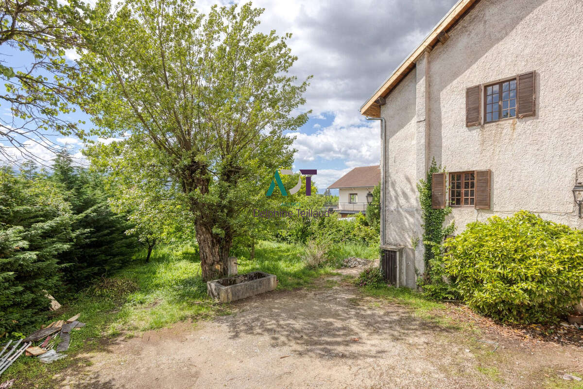 Appartement à MEYLAN