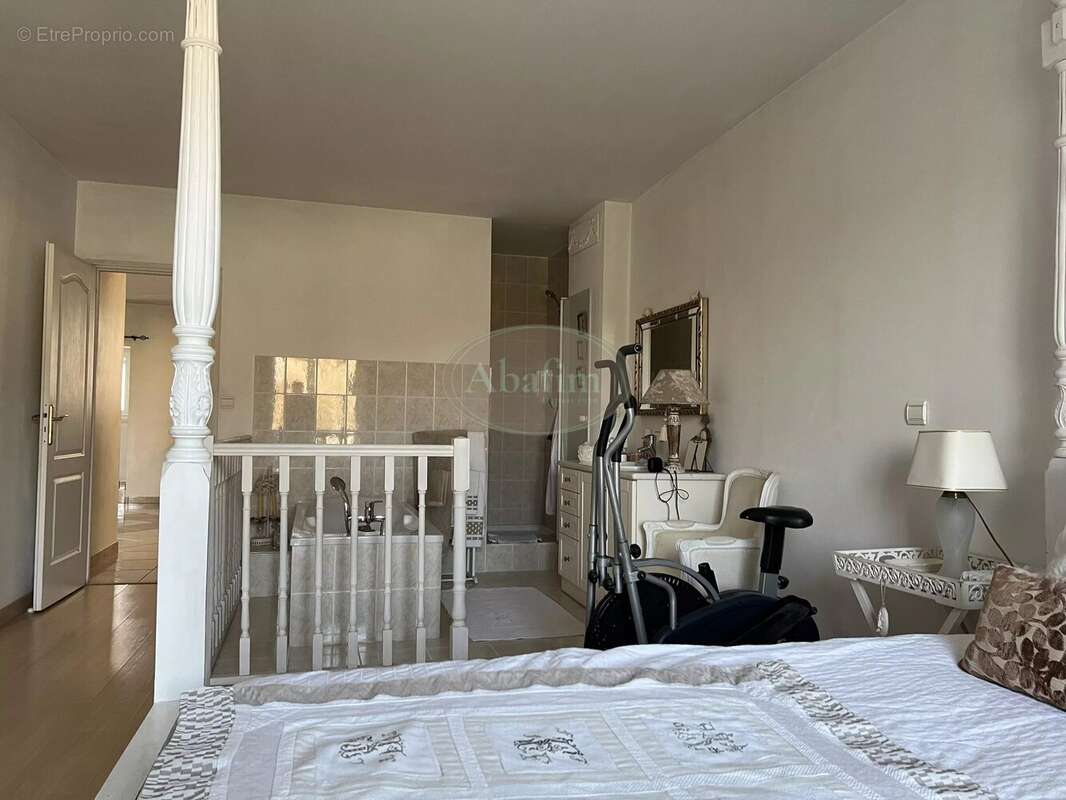 Appartement à SAINT-PALAIS