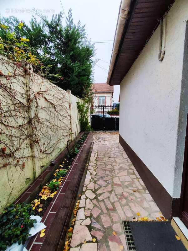 Maison à DRANCY