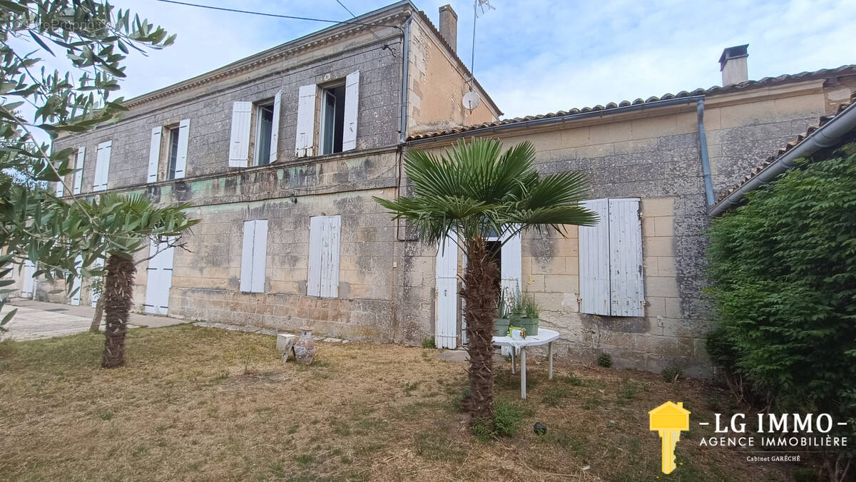 Maison à LORIGNAC