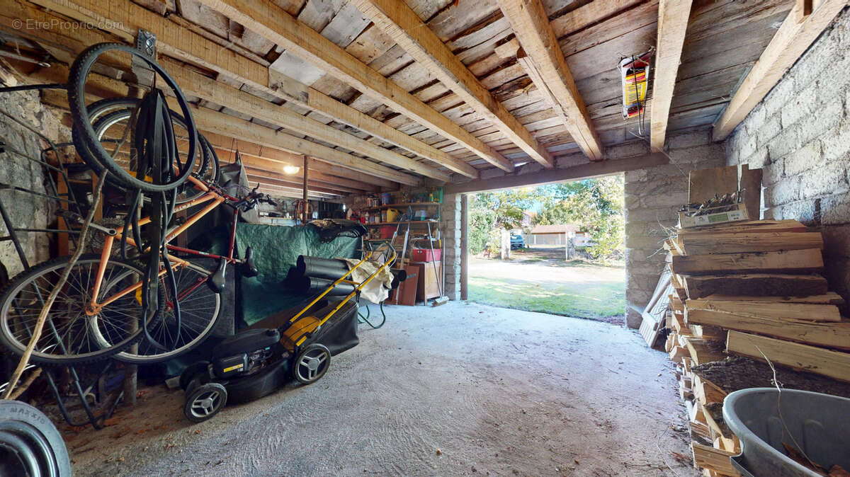 Maison à LOURES-BAROUSSE