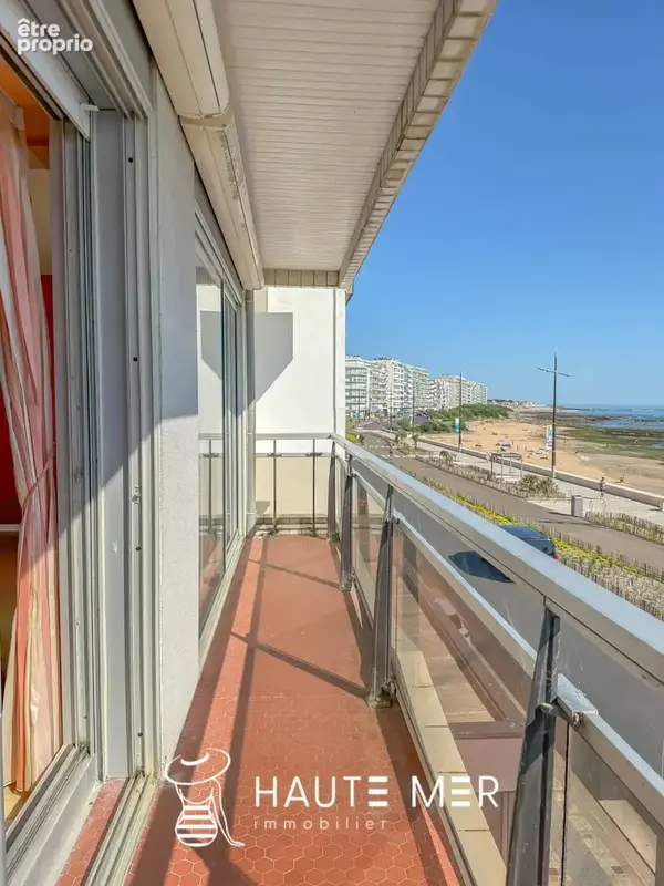 PANORAMA - Appartement face mer avec parking - photo 5