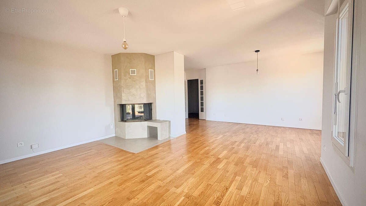 Appartement T3 de Standing avec Terrasse - 85 m2 - photo 3