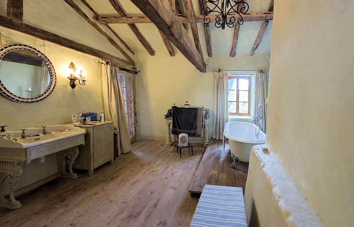 Maison à ESTAMPES