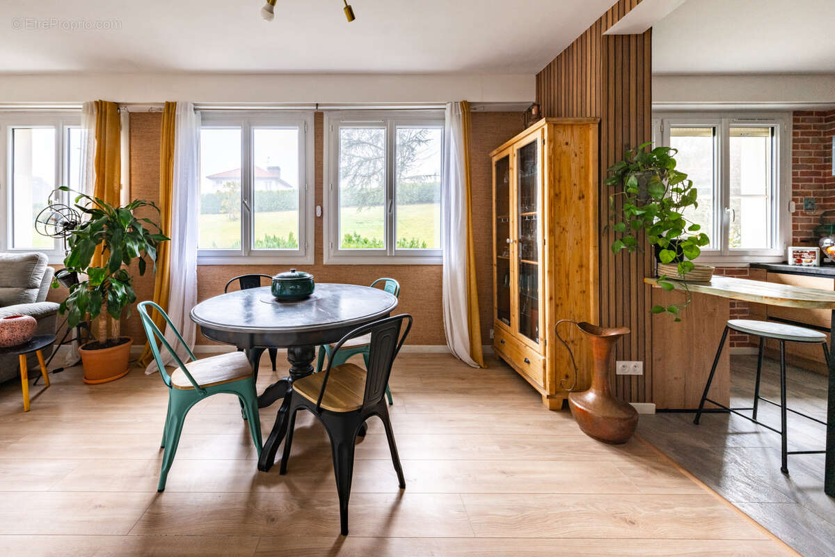 Appartement à TALANT