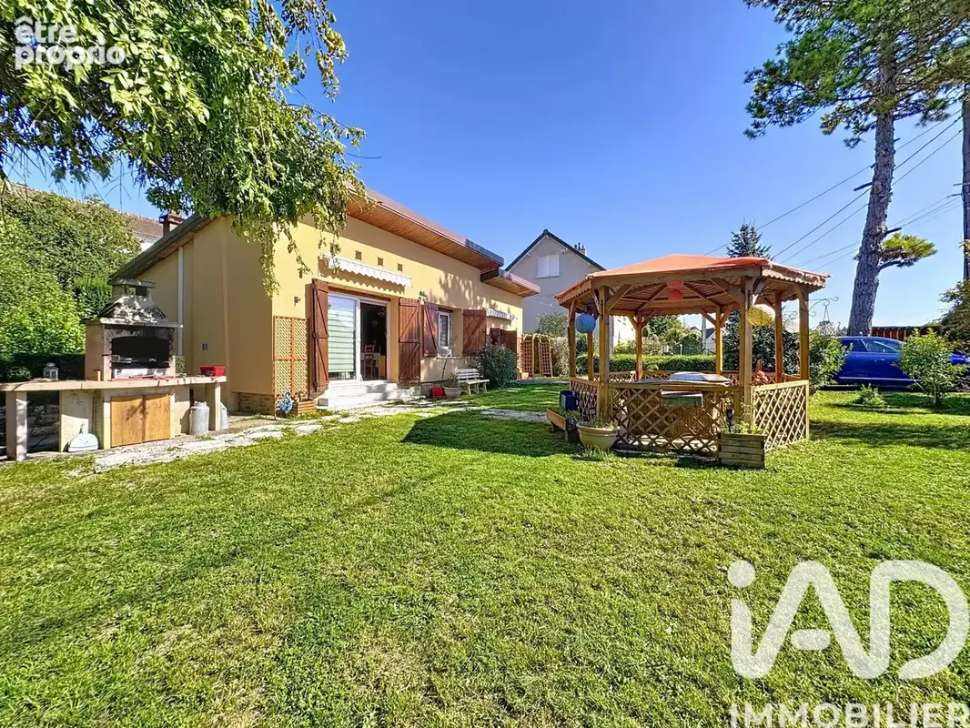 Photo 1 - Maison à SALINS