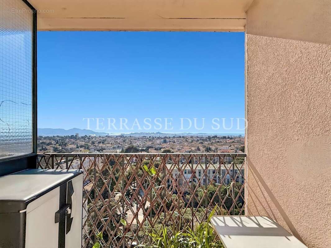 Appartement à MARSEILLE-12E