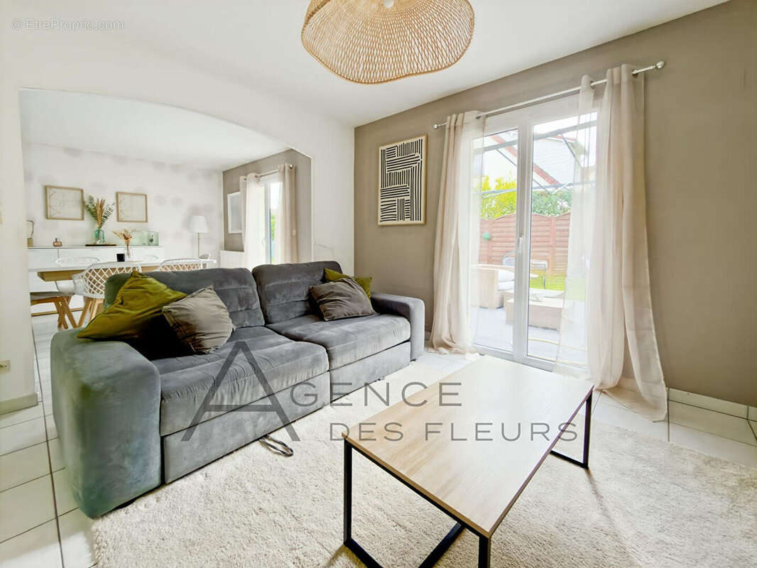 Maison Oissel Sur Seine 100 m2 - photo 7