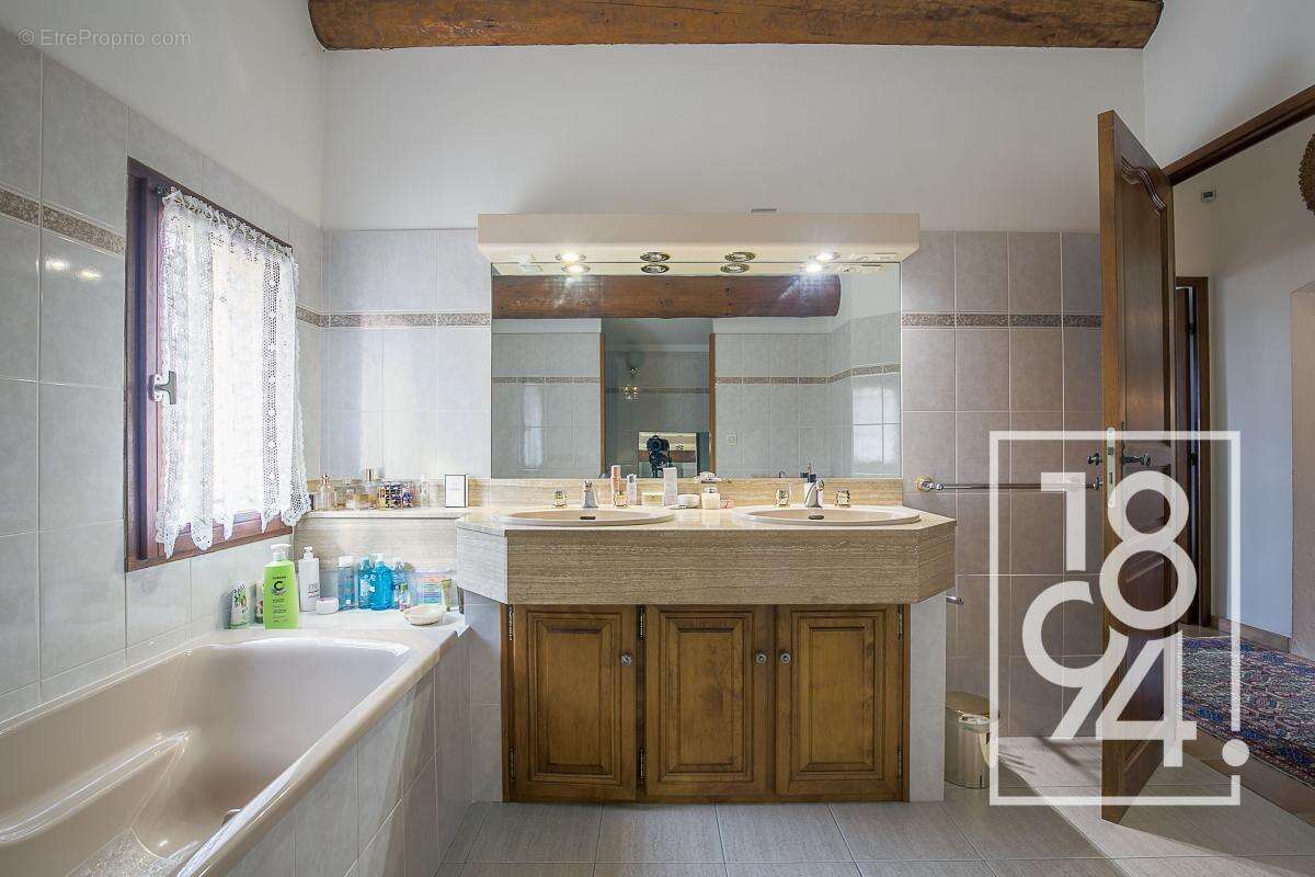 Maison à MARSEILLE-13E