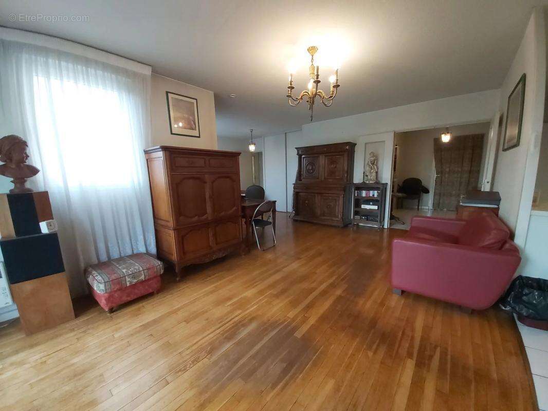 Appartement à LYON-3E