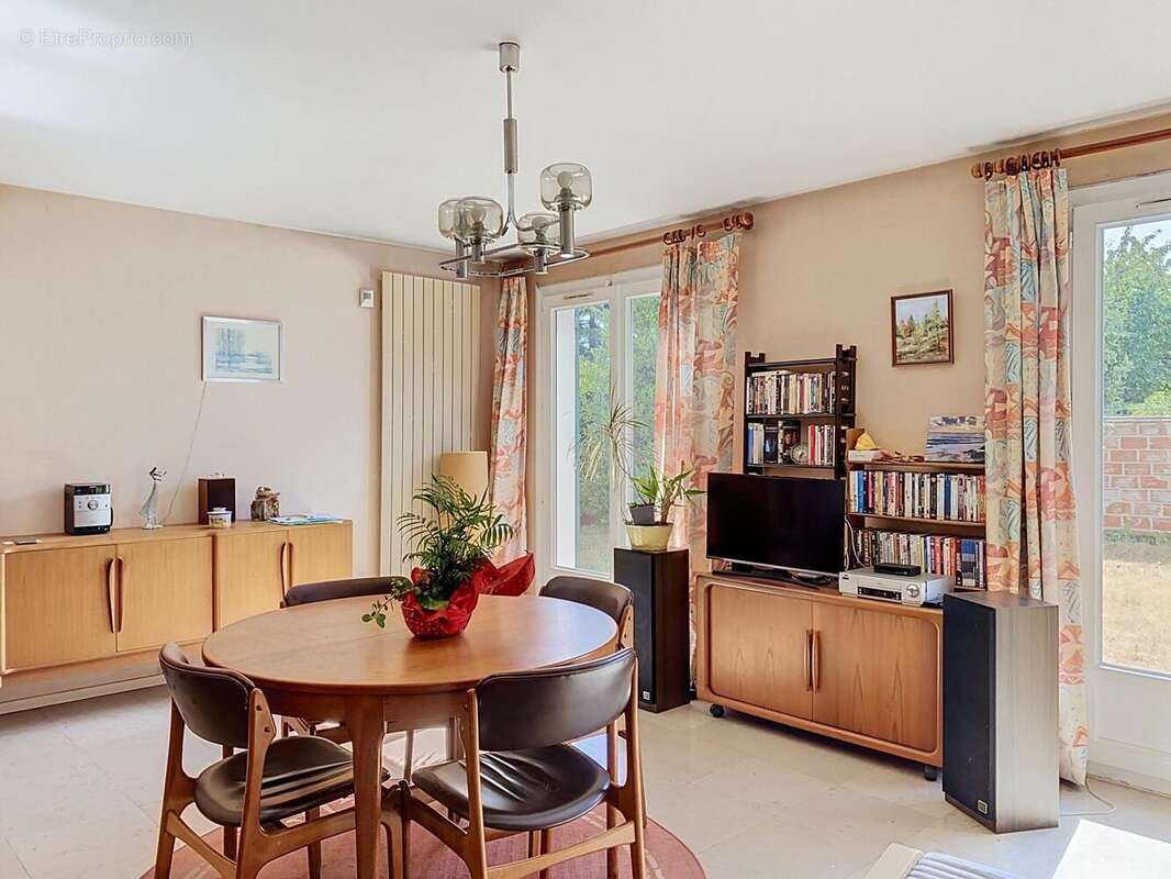 Maison 107 m² à Villemomble  - photo 3