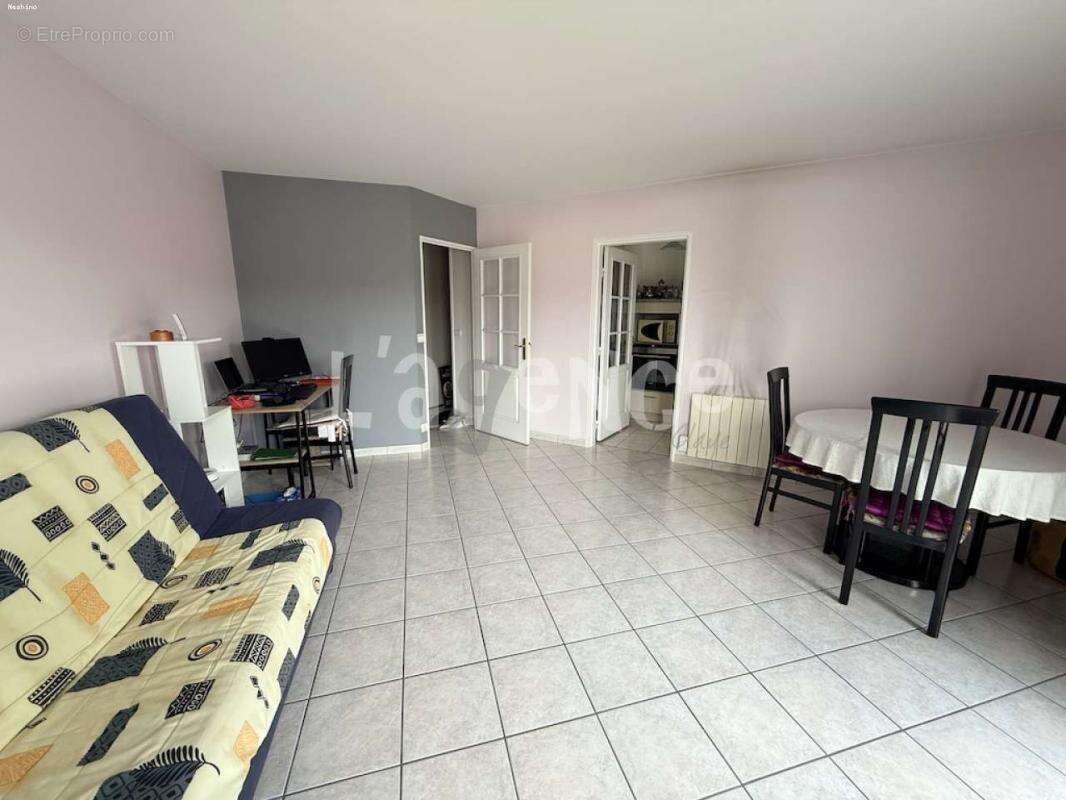 Appartement à CLAYE-SOUILLY