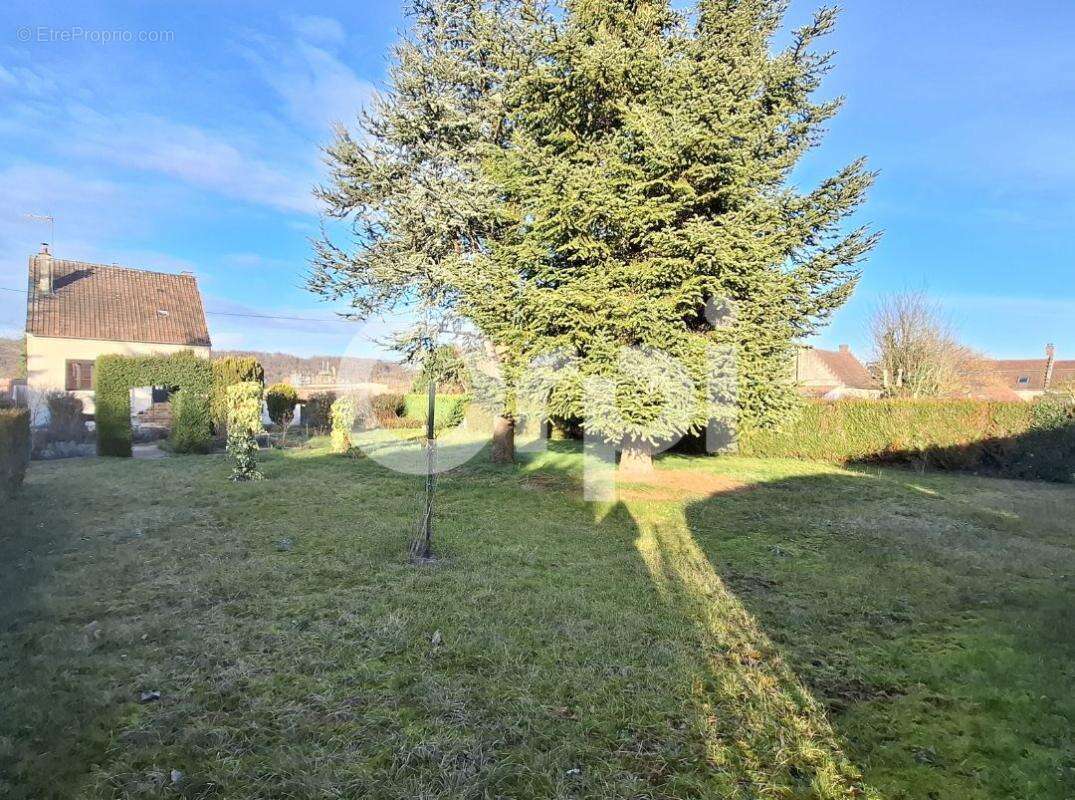Maison à TROSLY-BREUIL