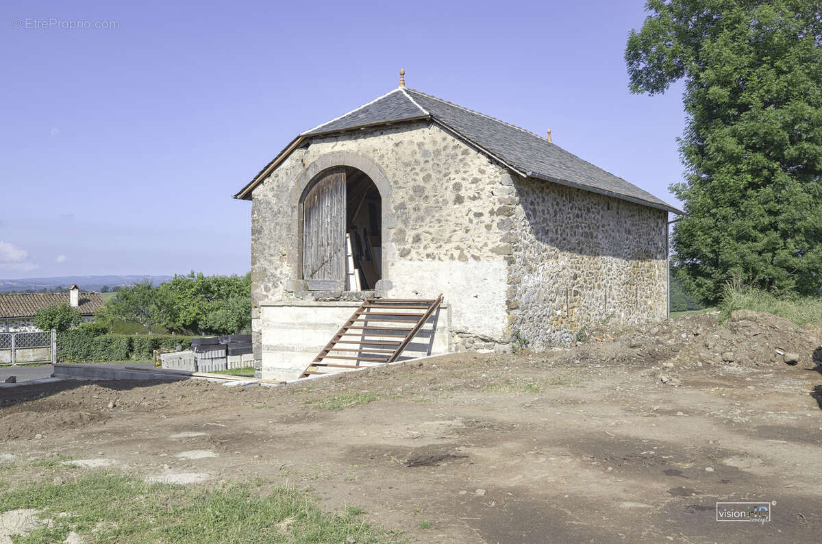 Maison à CRANDELLES