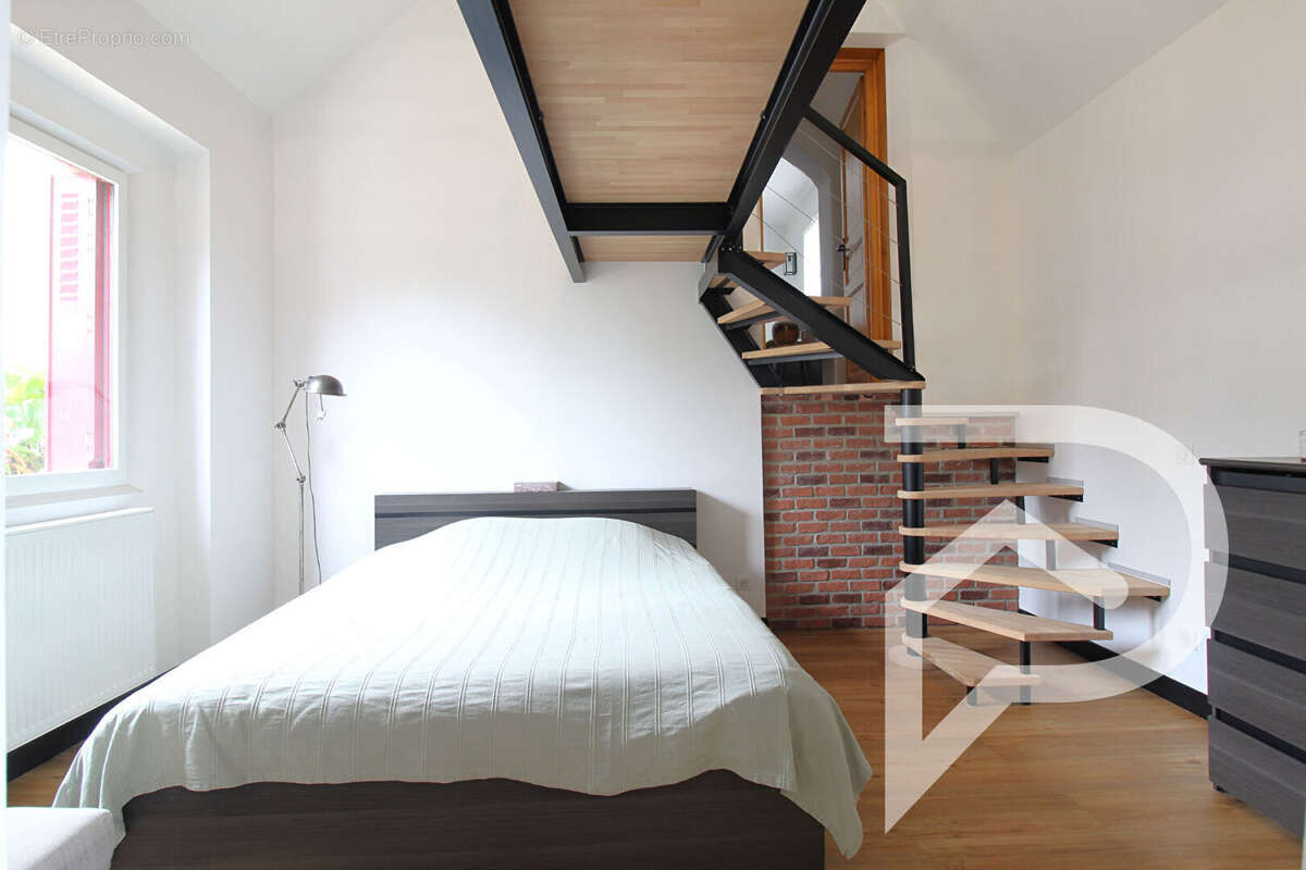 Maison à JONQUIERES