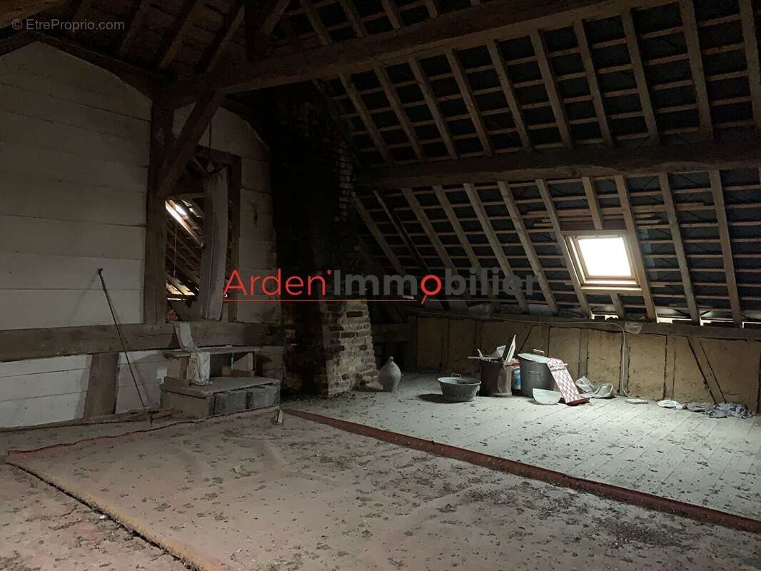 Maison à FRAILLICOURT