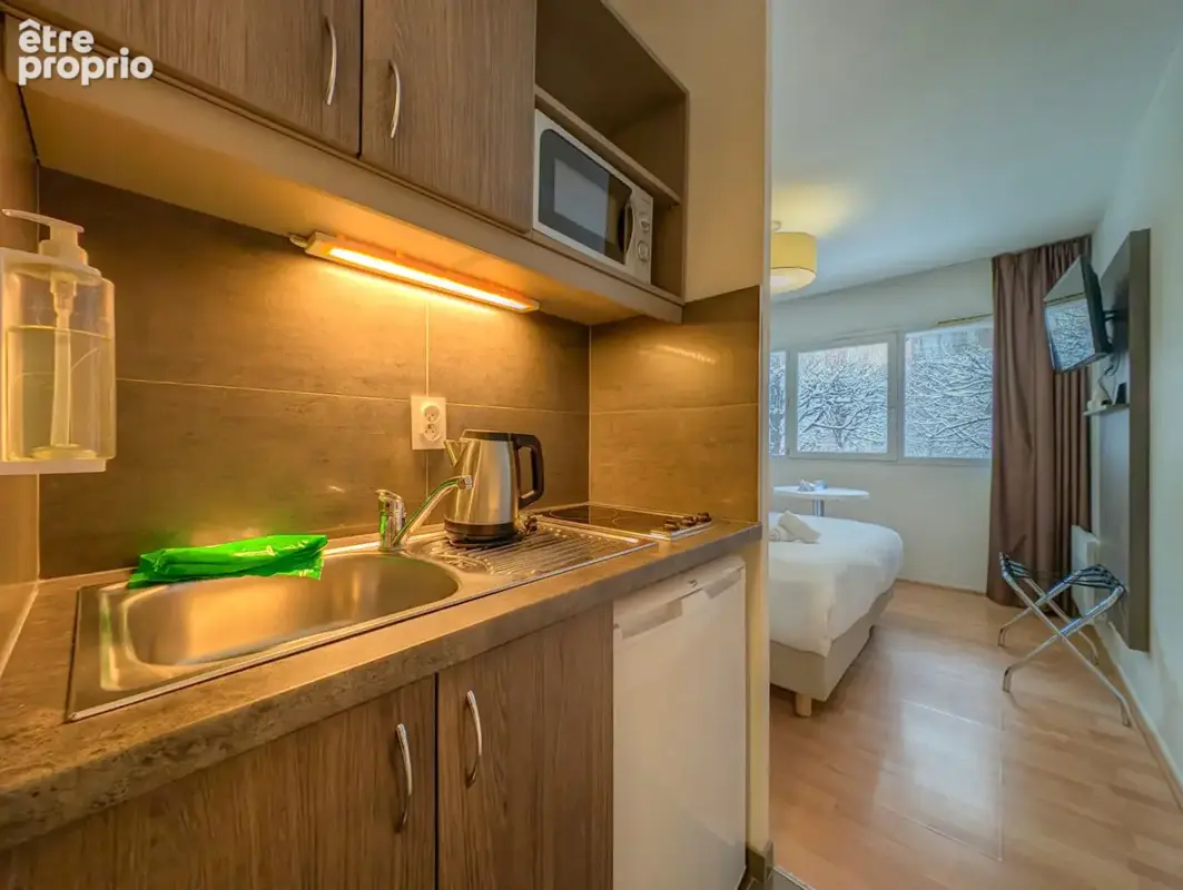 Appartement Courbevoie 1 pièce 17,70 m2 - photo 2