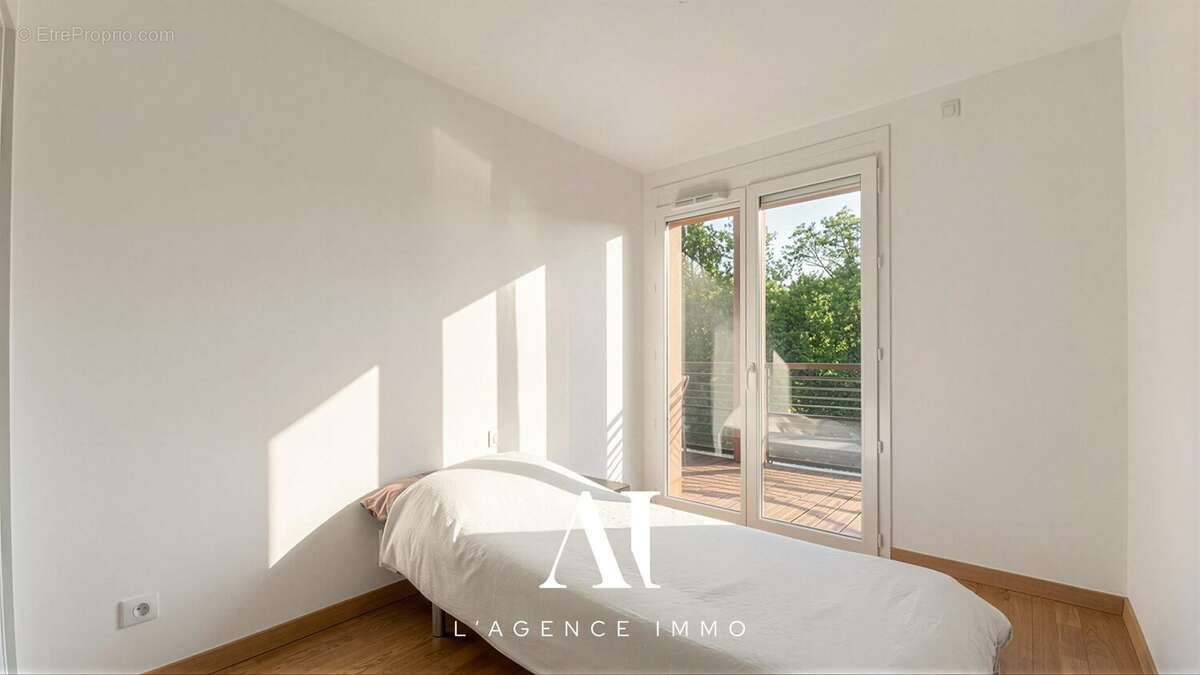 Appartement 84 m² à Saint-Julien-En-Genevois  - photo 9
