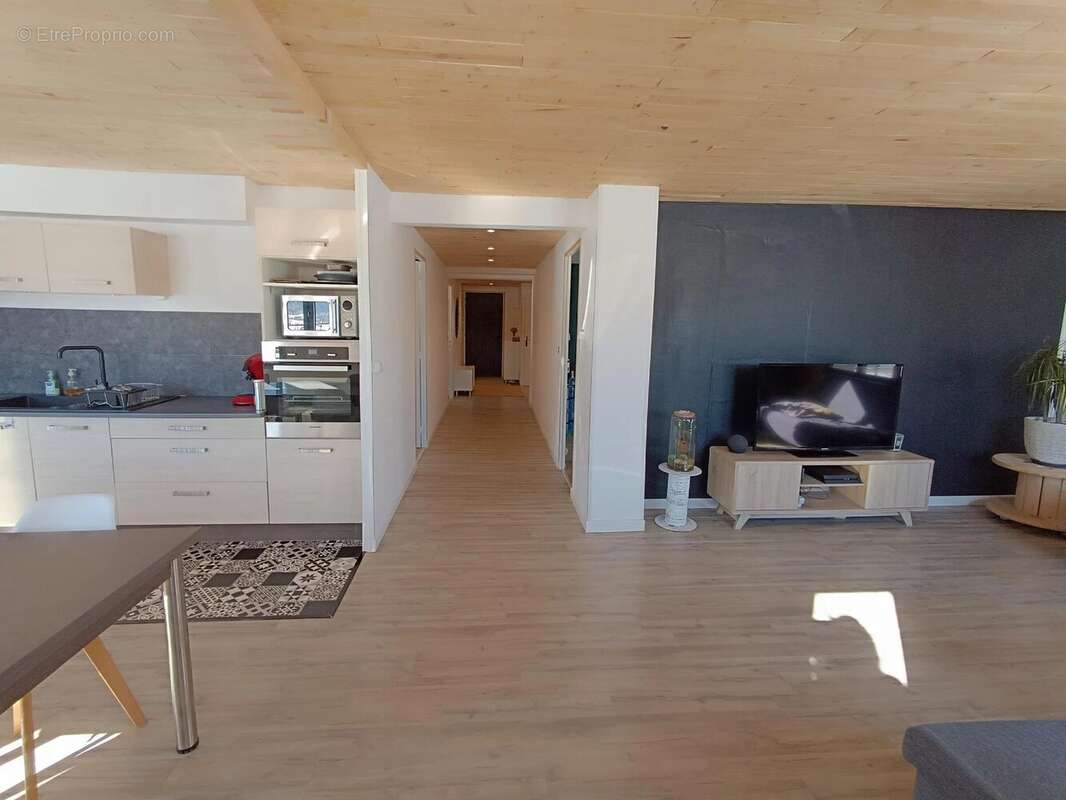 Appartement à MEAUDRE