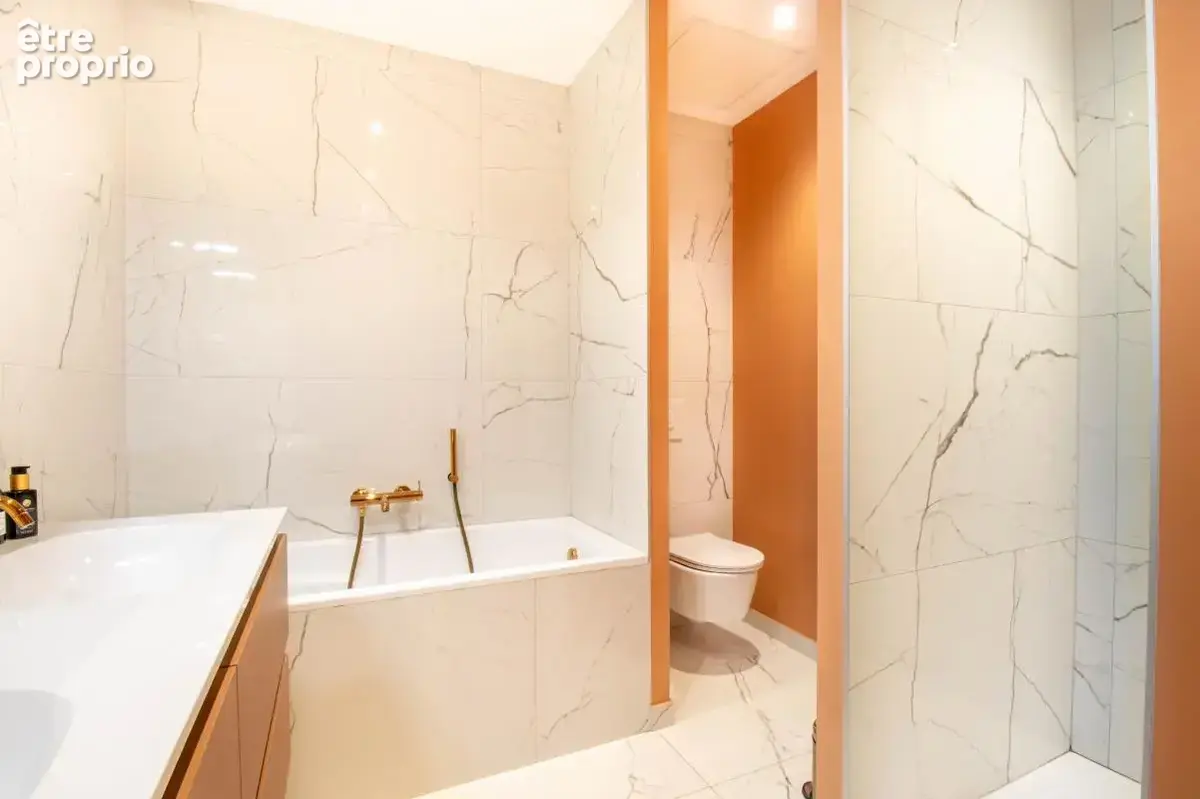 Appartement À Vendre - photo 11